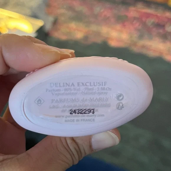 Parfums de Marly Paris Delina Exclusif 2.5fl oz - Picture 5 of 9